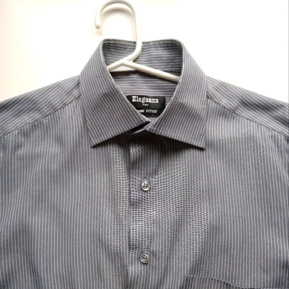 Grey/striped men's dress shirt S, french cuff/ chemise habillé homme gris taille